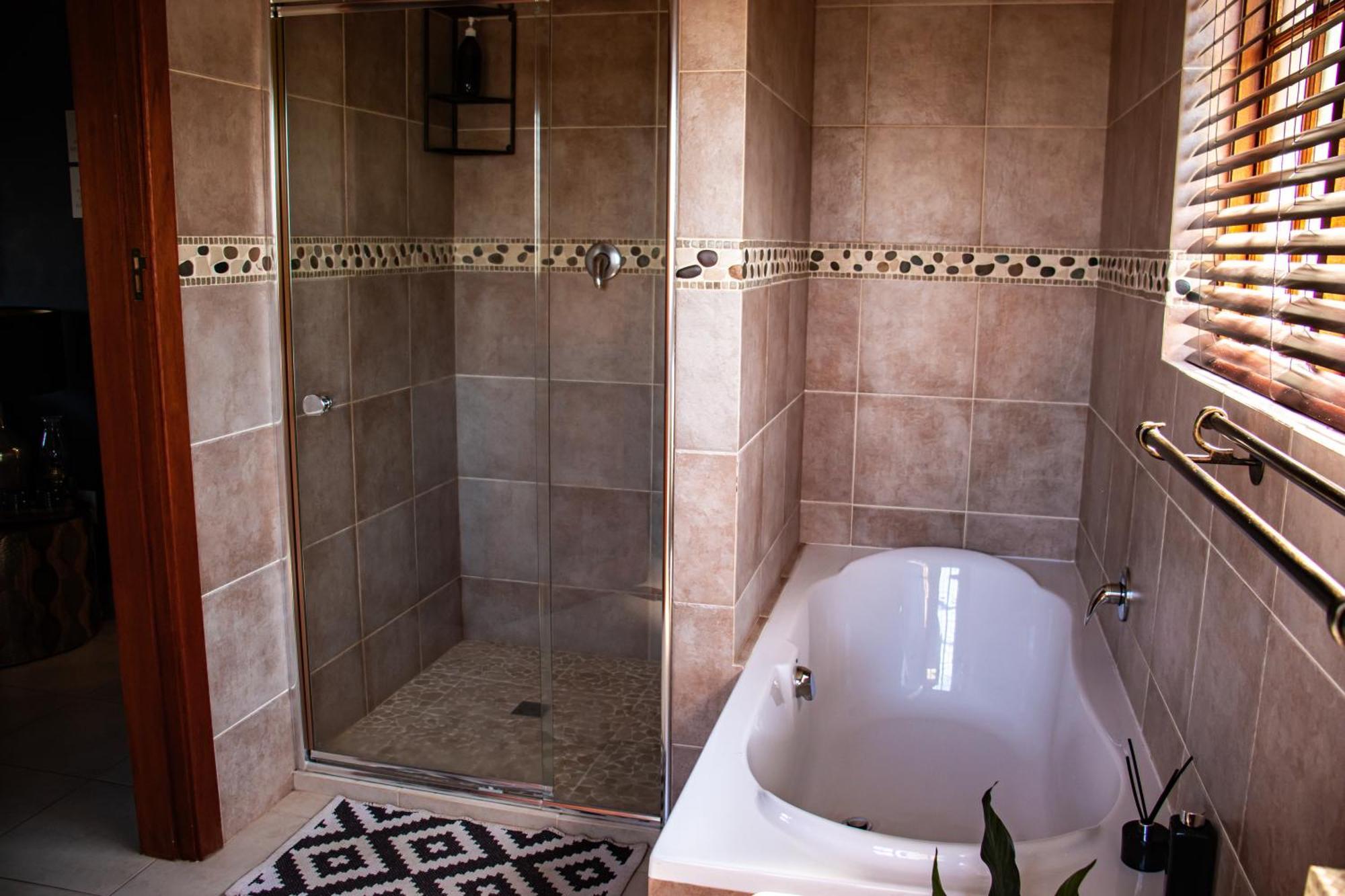 Cwebile Guesthouse Winterton Bagian luar foto
